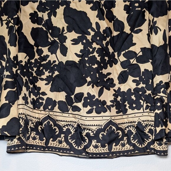 Chloe 100% Silk Floral Print Blouse - Picture 8 of 14